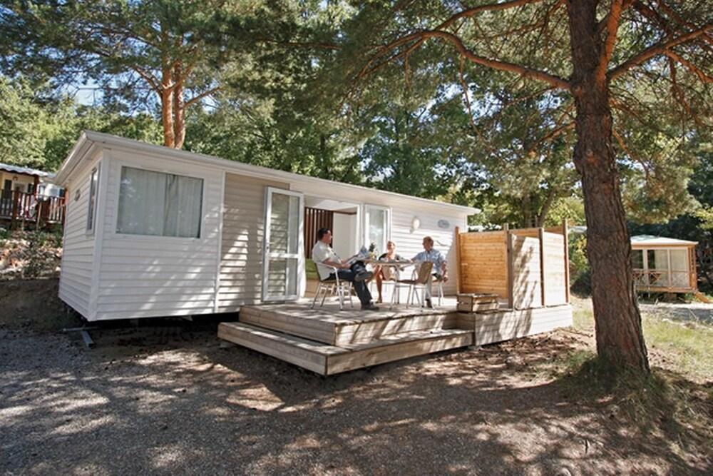 Camping Domaine De Chanteraine เลซาล-ซูร์-แวร์ดง ภายนอก รูปภาพ